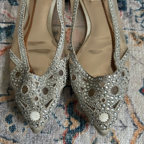 Badgley Mischka Gigi Crystal Pointed Toe Flats Size 8.5 - Picture 4 of 11